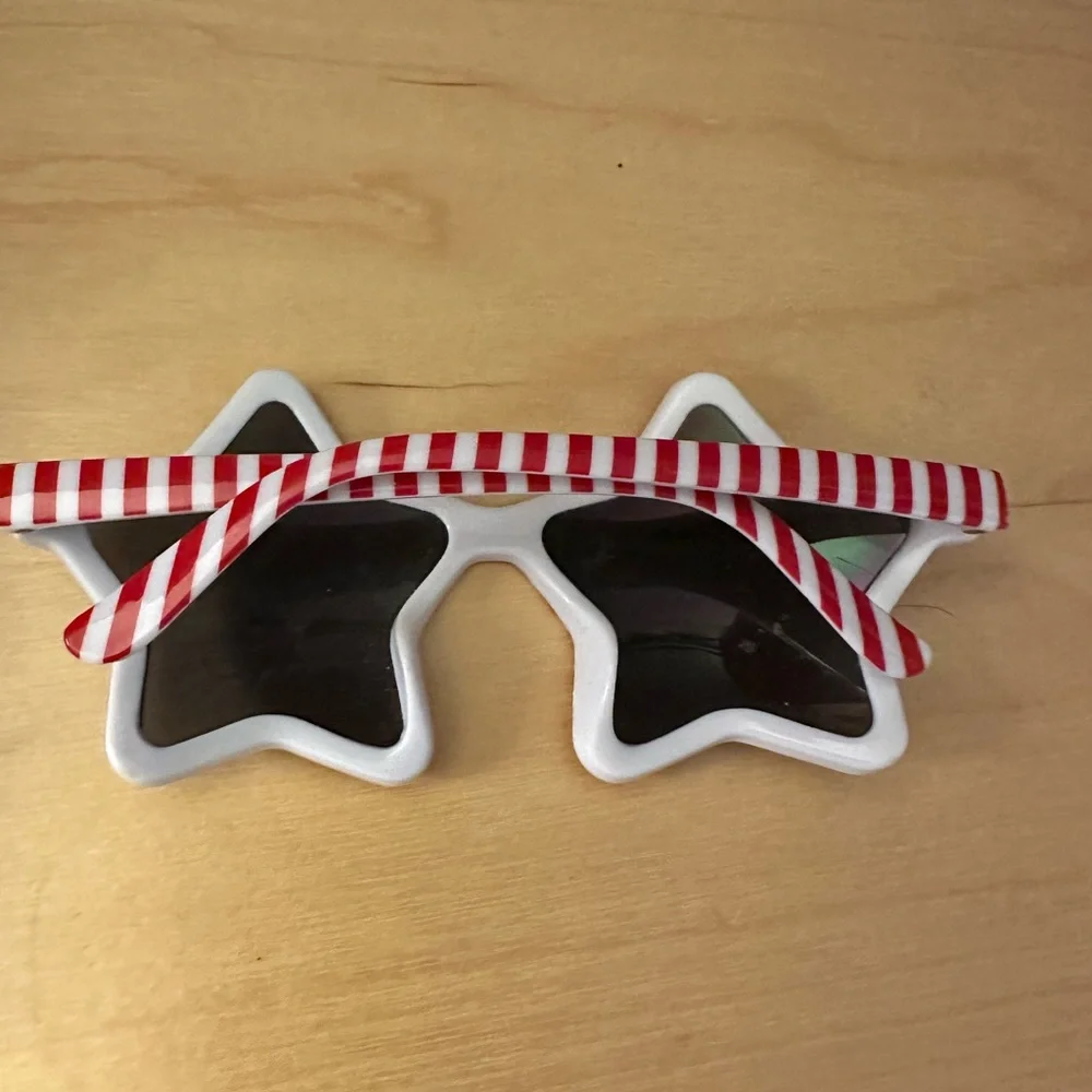Gymboree star shaped sunglasses